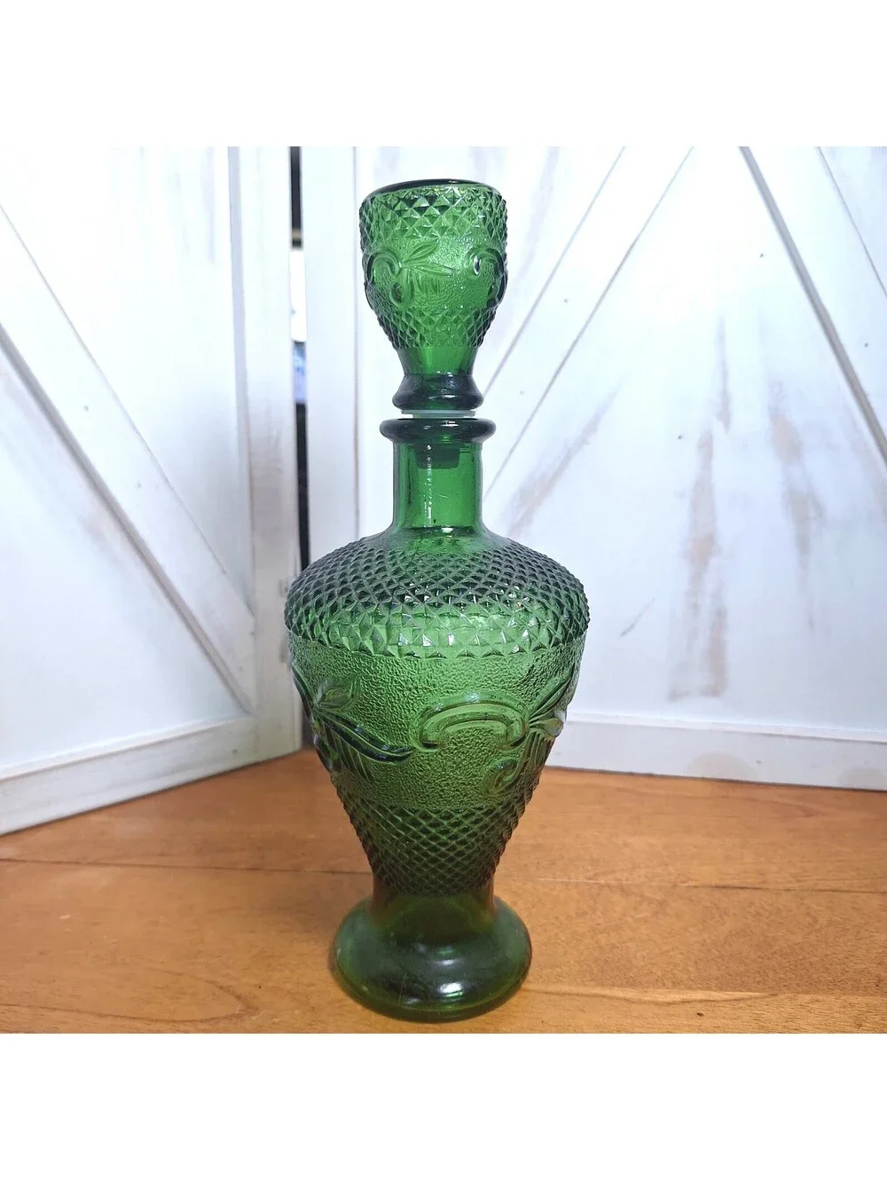 Vintage Green Glass Decanter Genie Bottle Leaf & Diamond Pattern w/Stopper 10.5